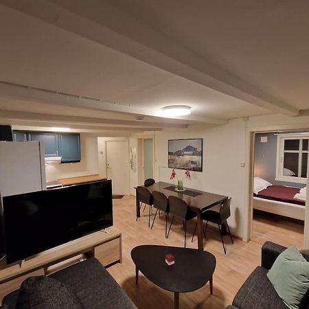 Apartment Next To The Bridge 트롬쇠 외부 사진