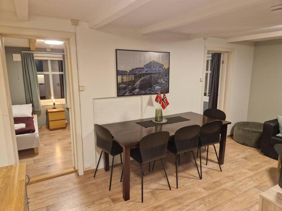 Apartment Next To The Bridge 트롬쇠 외부 사진